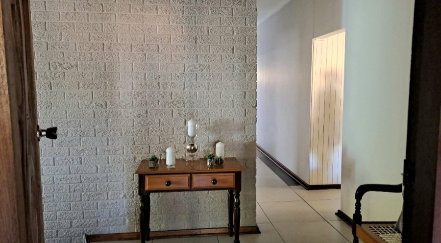 4 Bedroom Property for Sale in Vanes Estate Eastern Cape